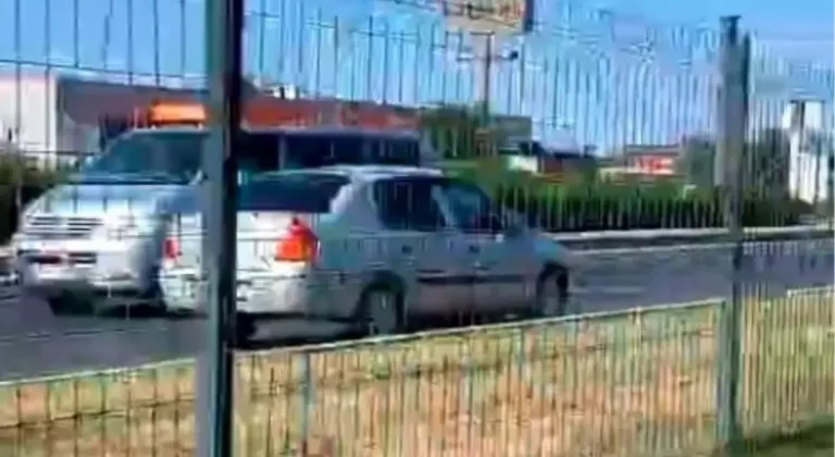 Edremit'te Ters Yönde Giden Otomobil Panik Yarattı