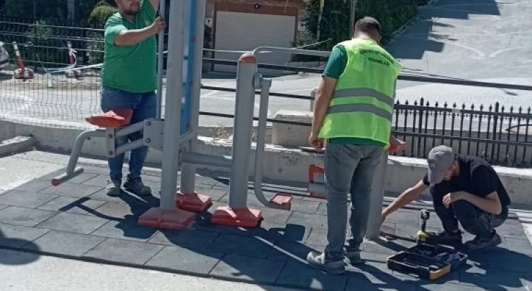Edremit’te Parklar Yenileniyor